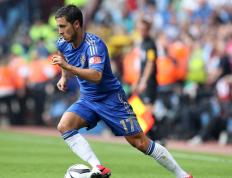 内马尔回归赛场，赛况扑朔迷离首场状态亮眼，FPX观众沸腾！