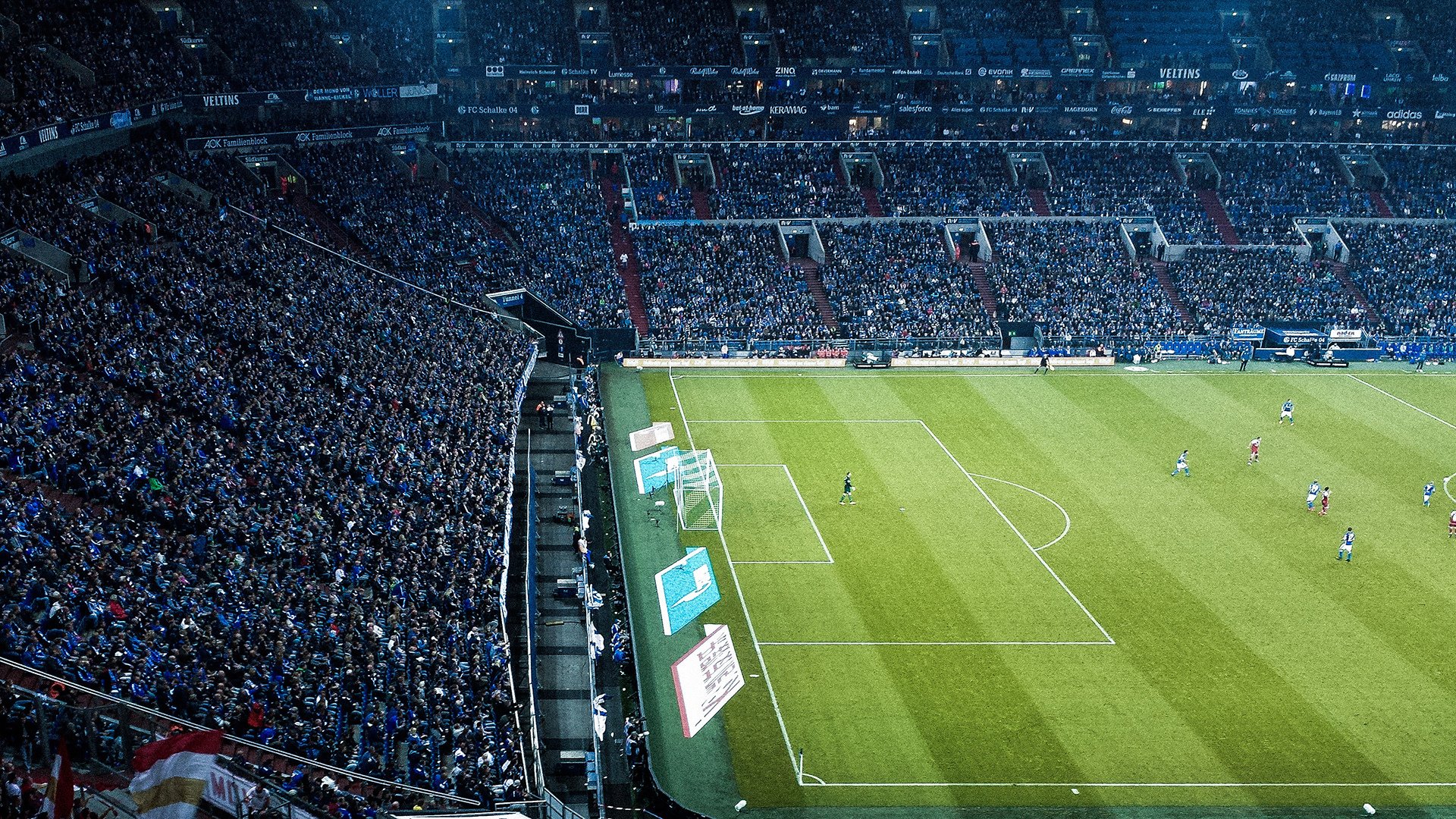 综合格斗赛场焦点!阿根廷队对阵俄罗斯队,主力缺阵,替补球员挺身而出